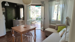 Hannalore - By Ligooria Pietra Ligure